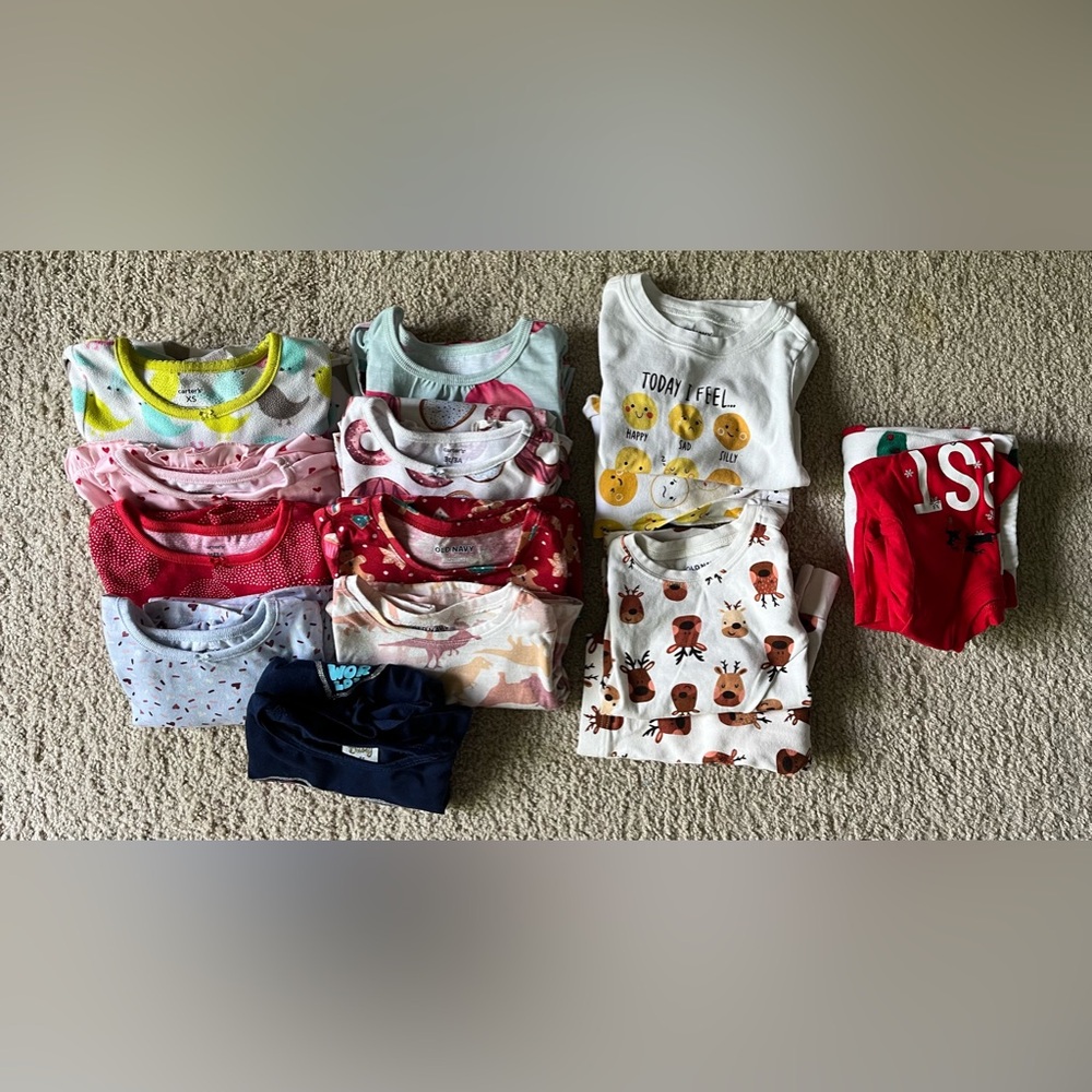 3T Girl Pajamas Lot